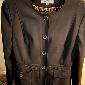 Still need a simple business suit?